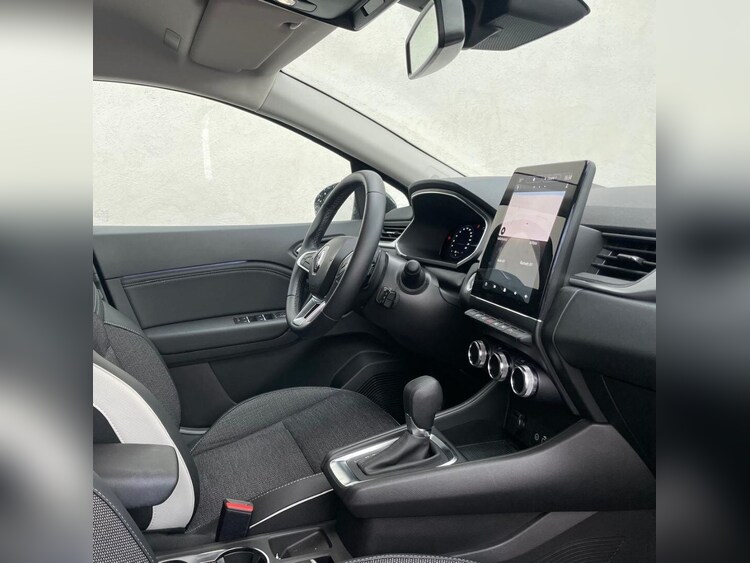 Renault Captur CAPTUR TECHNO TCE 140CV EDC GPF MILD HYBRID foto 6